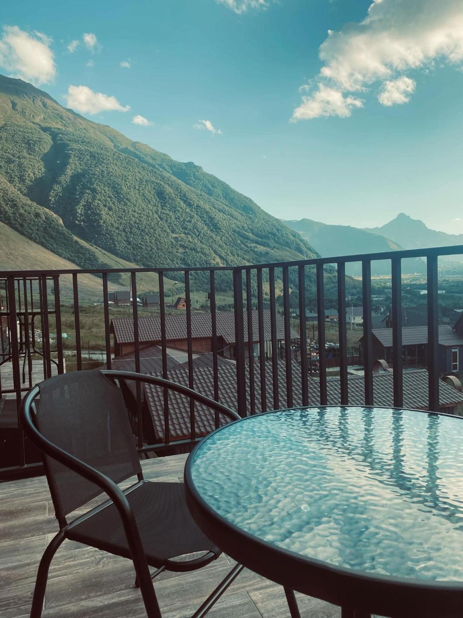Hotel Melodia Kazbegi Exterior foto